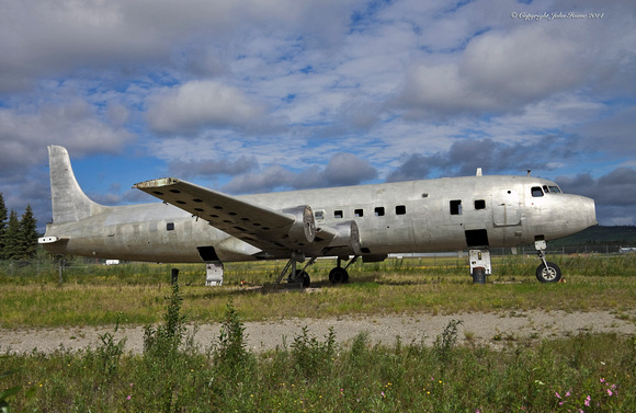 Douglas DC-6 [N4390X / 5U-AAF]