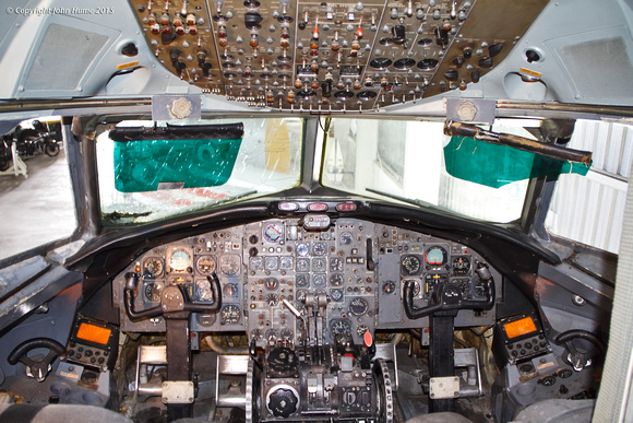 BAC 1-11 Cockpit [5N-BBP]