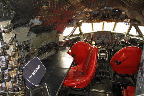 De Havilland Comet Cockpit
