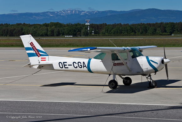 Cessna 152 [OE-CGA]