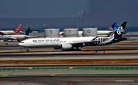 Boeing 777 [ZK-OKD]