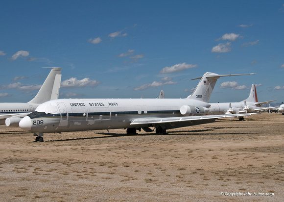 Douglas DC-9-C9B Skytrain [163208]