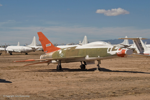 North American F.100F Super Sabre [56-3880]
