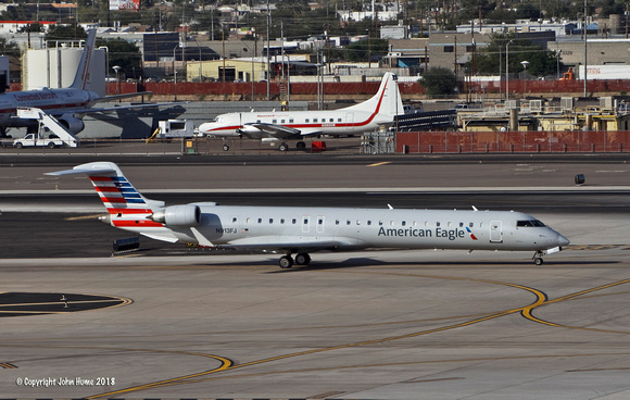 Canadair RJ [N913FJ]