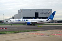 Boeing 767 [N664UA]