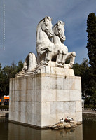 Statue in the Praça do Império