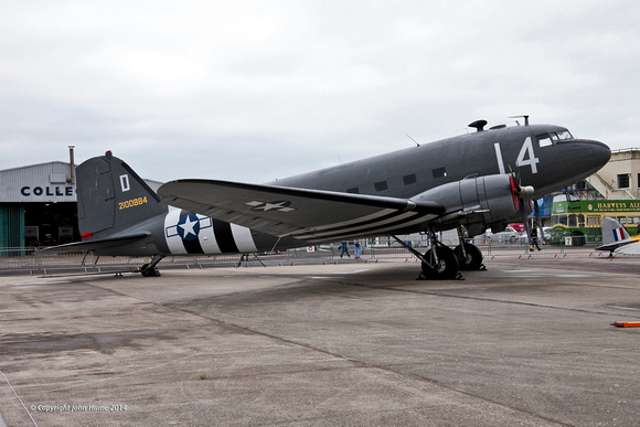 Douglas DC-3 [N147DC]